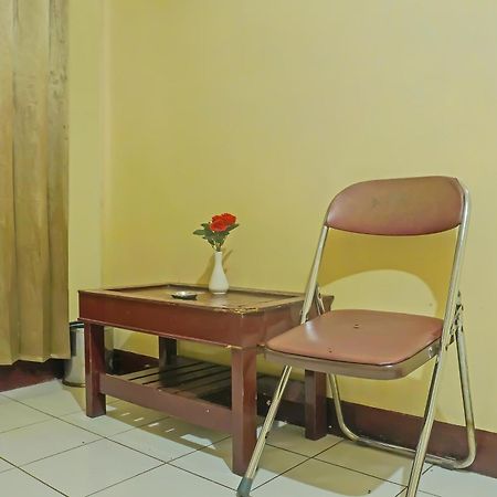 Spot On 92466 Adam Kost Syariahnearwisata Jembatan Barito Hotel Banjarmasin  Kültér fotó