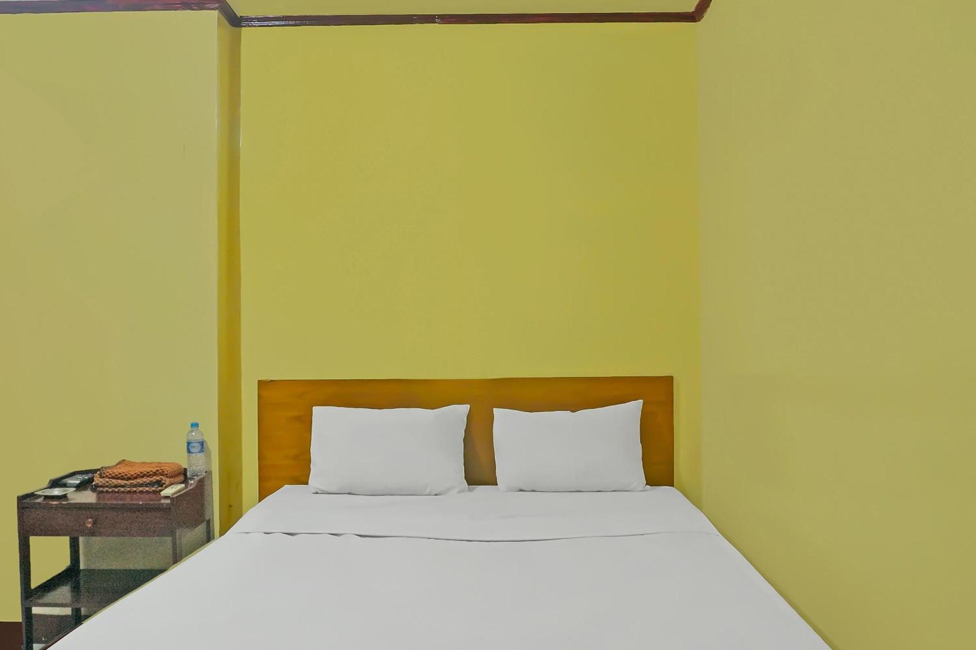 Spot On 92466 Adam Kost Syariahnearwisata Jembatan Barito Hotel Banjarmasin  Kültér fotó